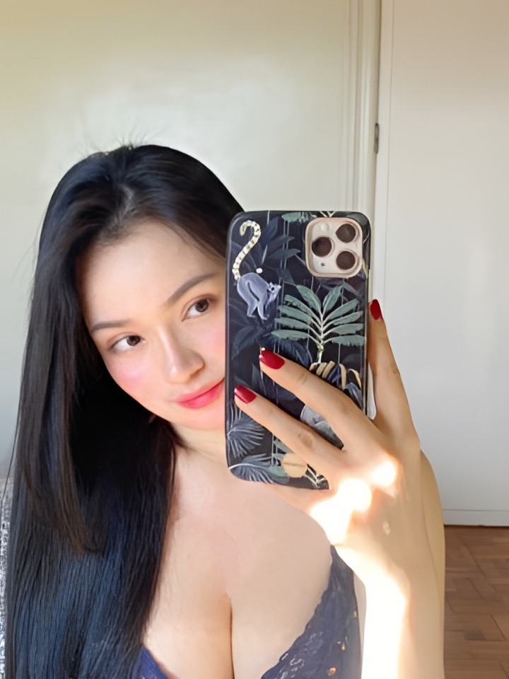 Анечка привлекательная девушка из Белогорск цена от 1500 руб