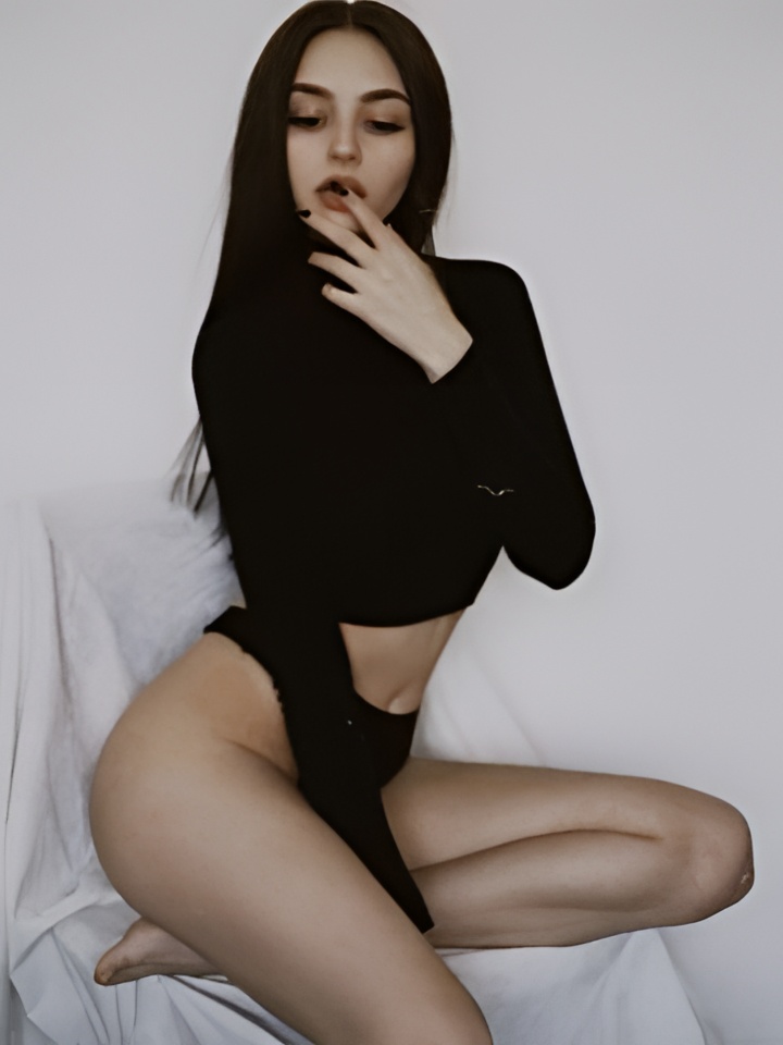 Дарина привлекательная девушка из Белогорск цена от 2000 руб