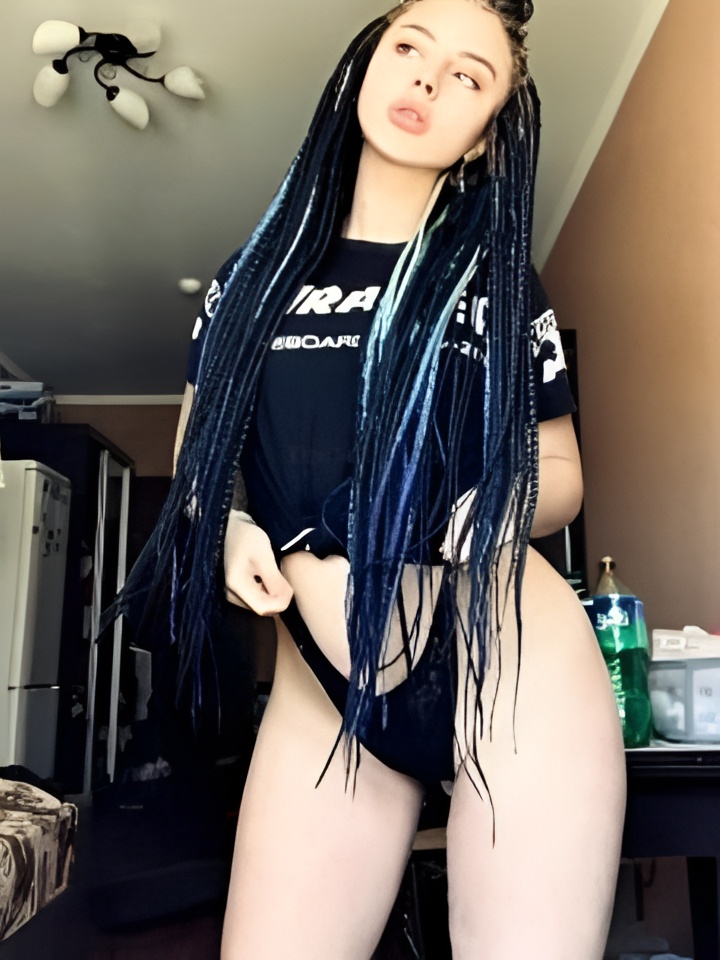 Рахиль привлекательная девушка из Белогорск цена от 5000 руб