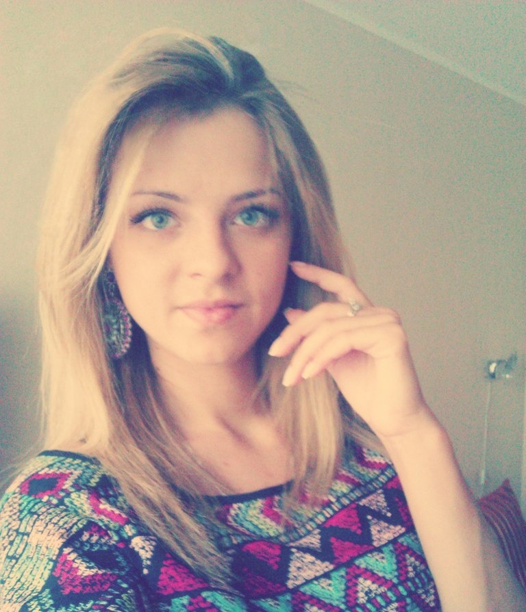 Настюша привлекательная девушка из Белогорск цена от 3000 руб