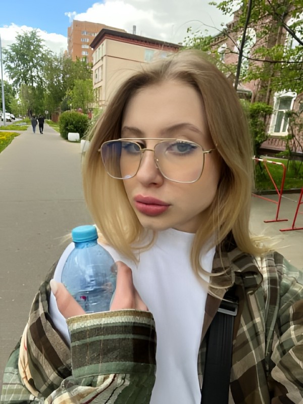 Инга из Белогорск